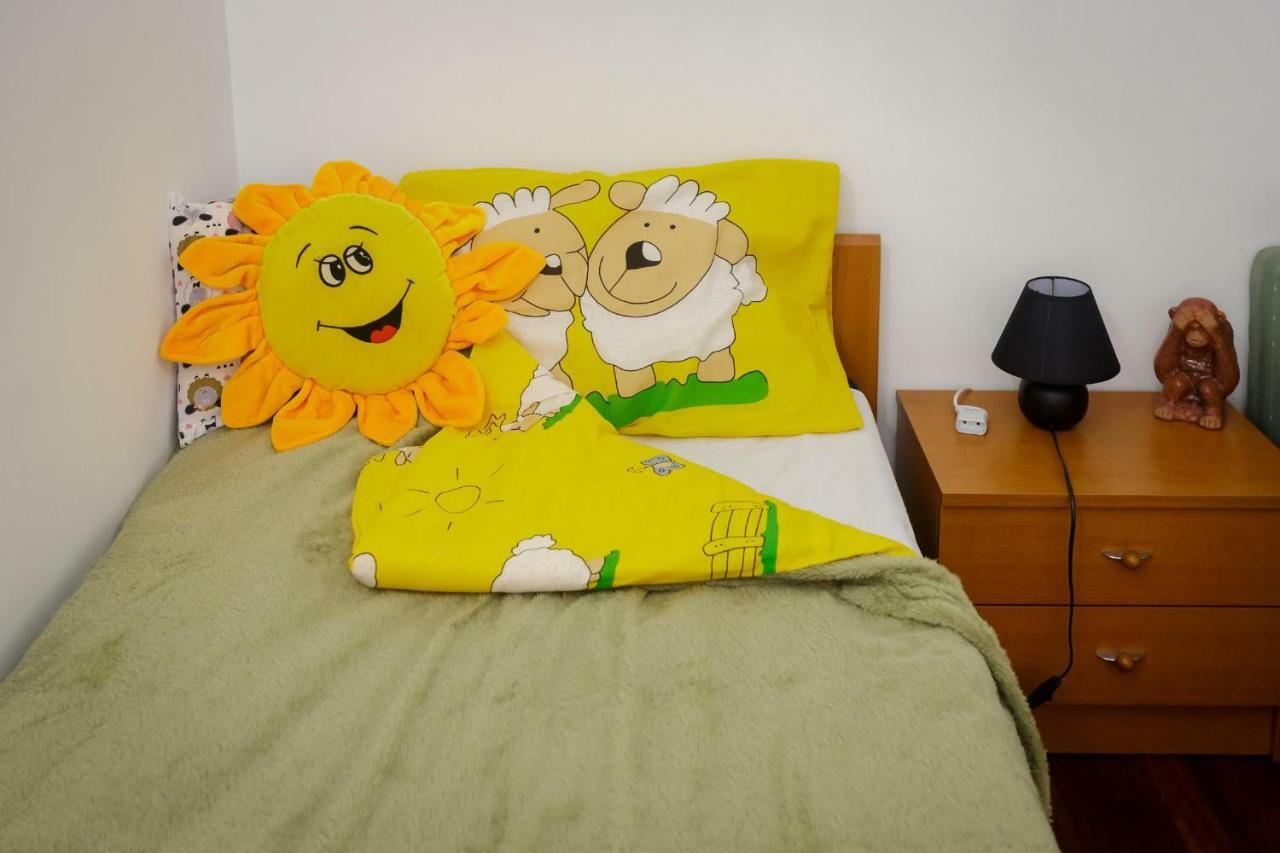 ホテルCasa Florilor Curtea de Argeş エクステリア 写真